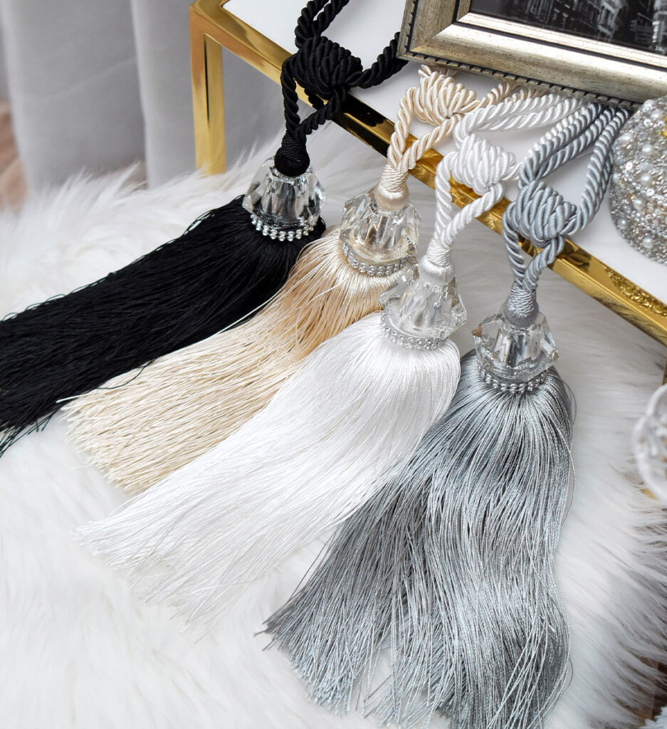 タッセル　シンティ