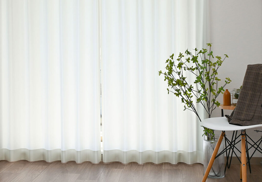 レースカーテンルミナス