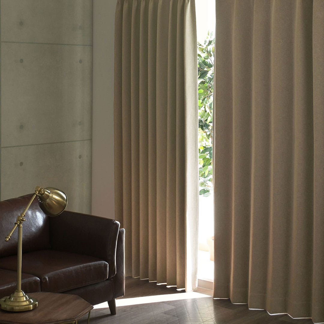 レイヴン|完全遮光カーテン