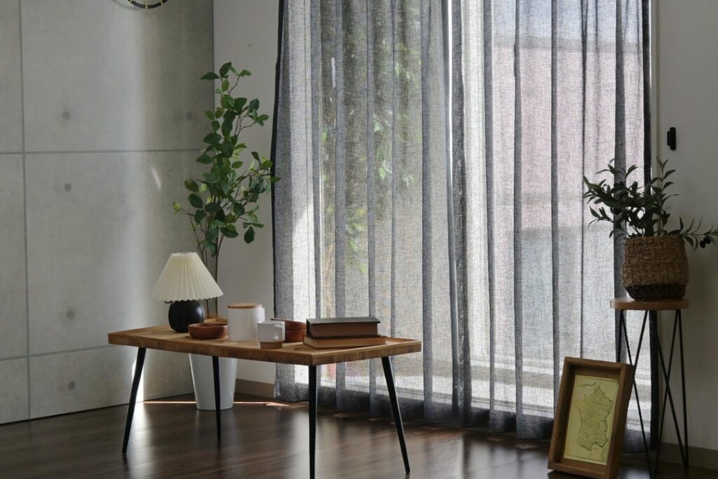 黒いトルコレースカーテン コール