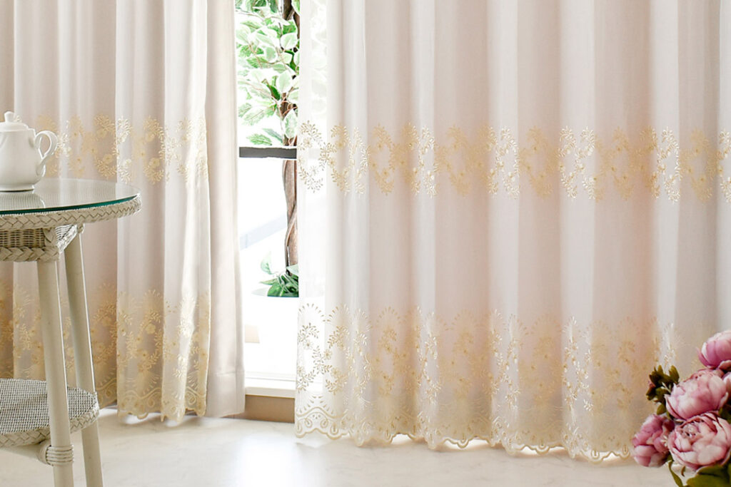 ジュリアゴールドのフロントレーススタイル例